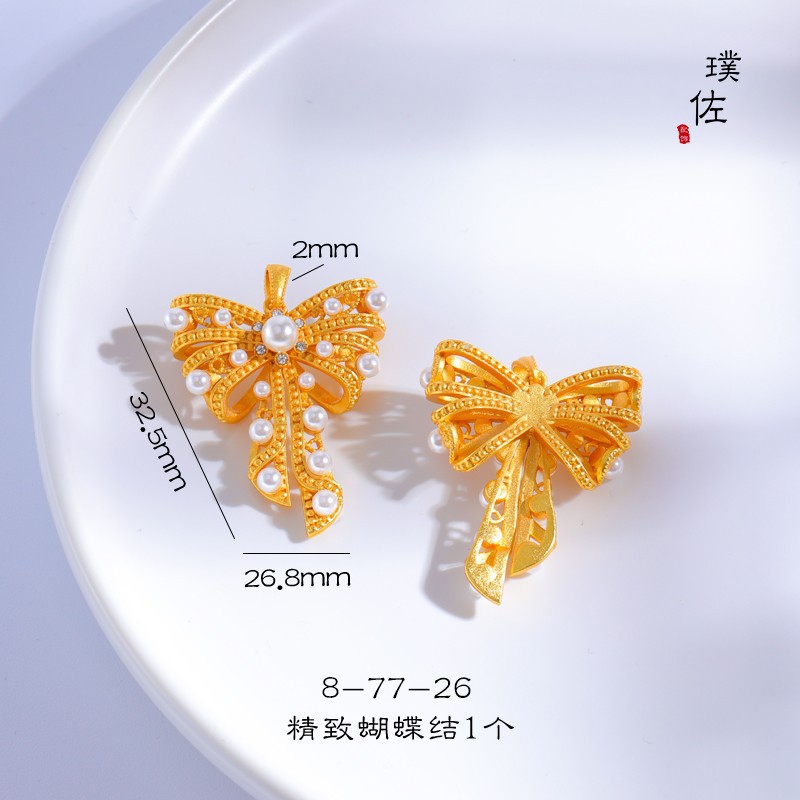 Picture of Long-standing antique gold imitation gold pearl lace large bow pendant necklace sweater chain clavicle chain women