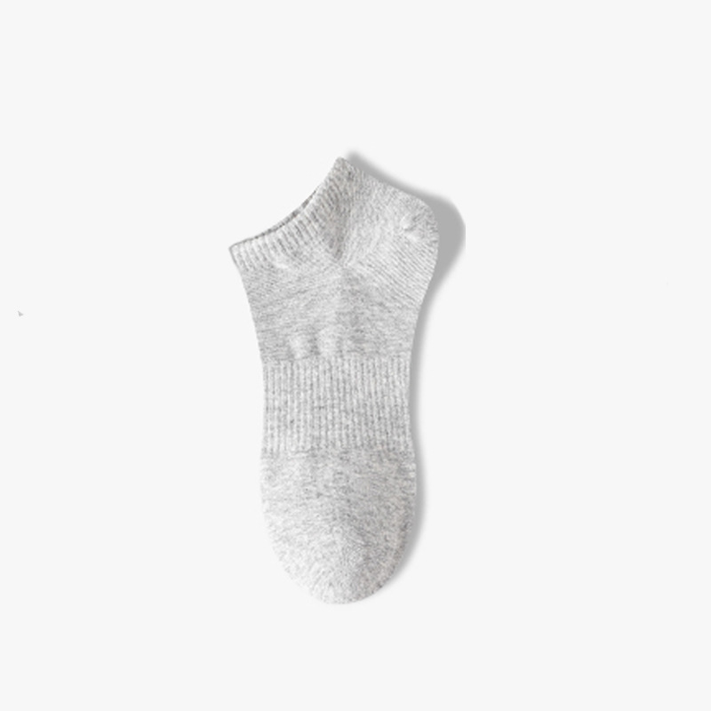 Picture of Summer socks thin breathable sweat-absorbent deodorant black and white gray solid color simple four seasons universal men's short boat socks women
