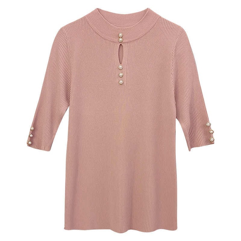 Picture of Design: Wear a half-sleeved knitted T-shirt on the outside, and a women's suit on the inside, a thin mid-sleeved base shirt and a white one-size-rope