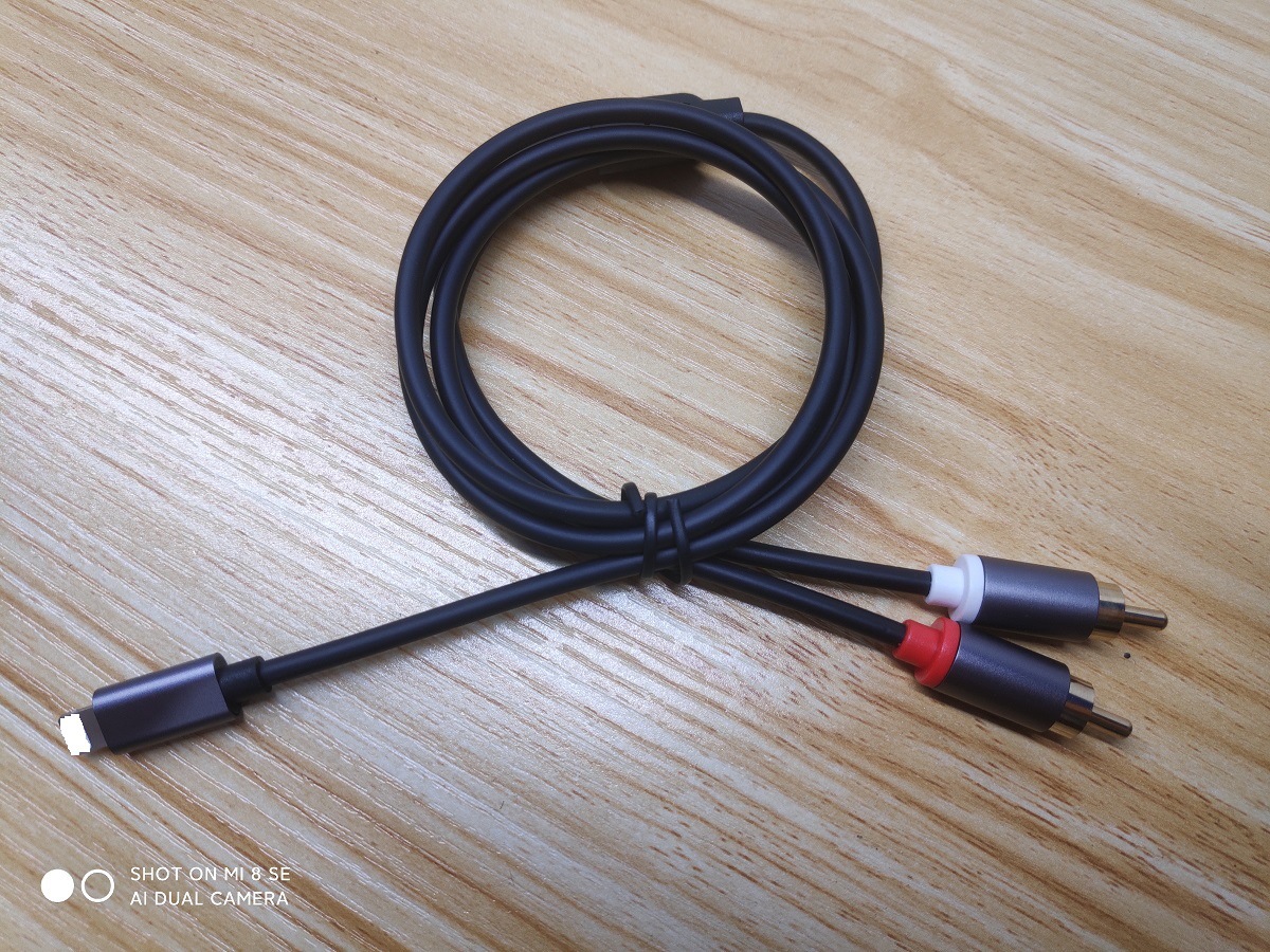 Picture of Factory wholesale 3.5mm one and two turn double Lotus audio cable audio computer mobile phone cable RCA audio cable