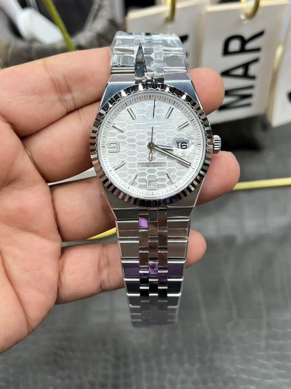 Land-Dweller Men's Automatic Mechanical Watch with Steel Strap, Sports Fashion