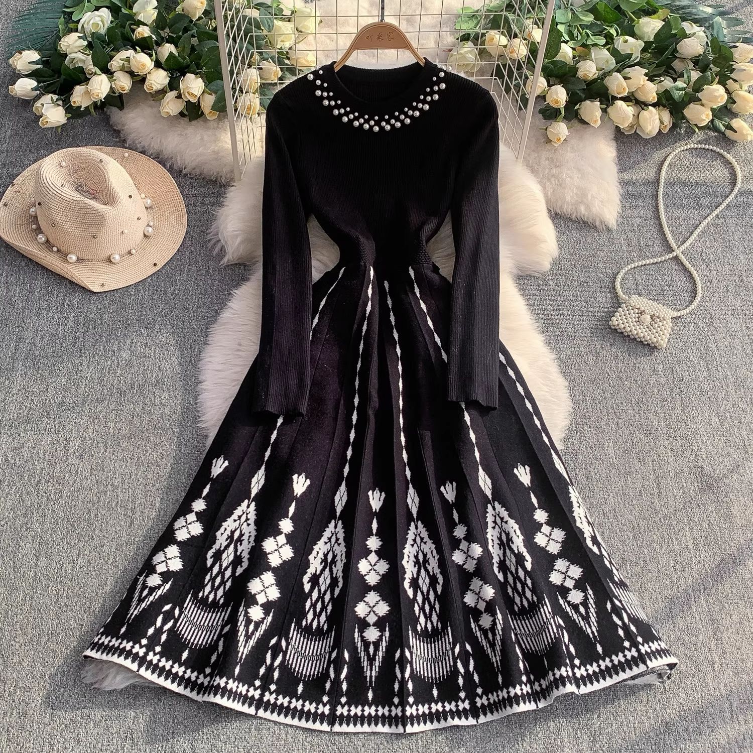 2025 Fall/Winter New Skirt Korean Version Thirteen Lines New Knitted Dress Knitted Dress Women's Clothing