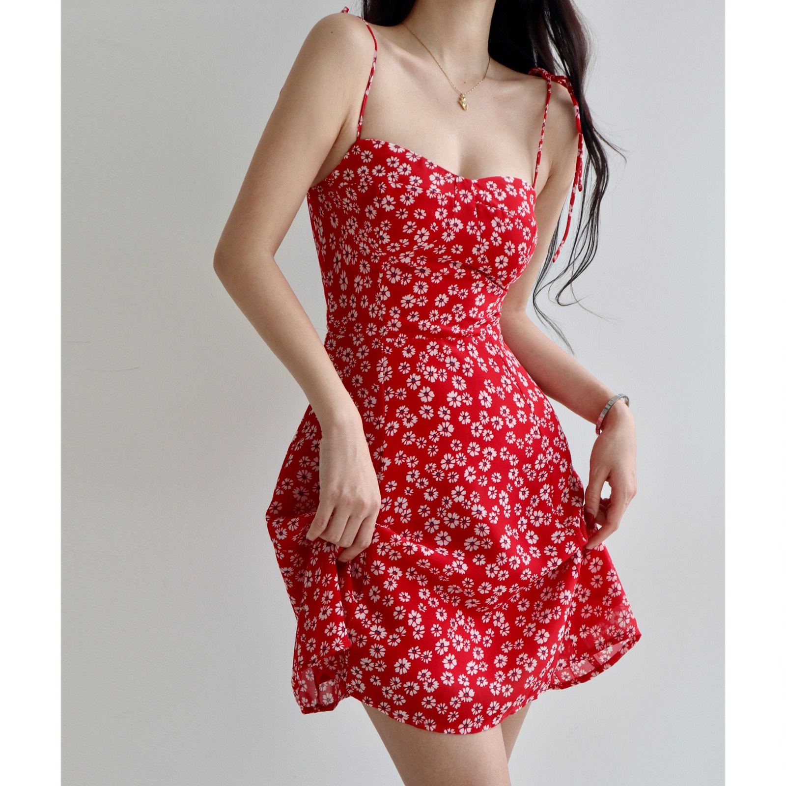 French retro girl's red bottom Daisy hot lace-up suspender skirt women's waist slimming holiday style dress