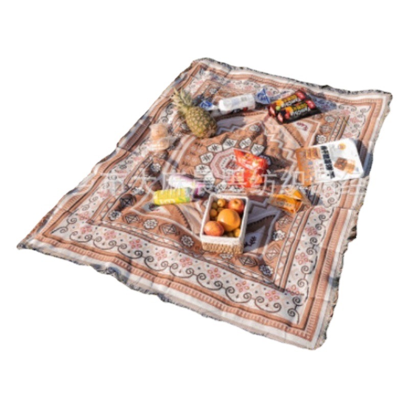 Decorative leisure blanket outdoor camping blanket picnic mat nap blanket Multifunctional Sofa line blanket