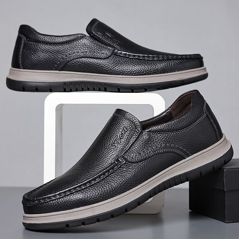 Picture of New leather shoes, simple casual shoes, men's slip-on shoes, one-foot slip-on shoes, business breathable bean shoes, foreign trade models