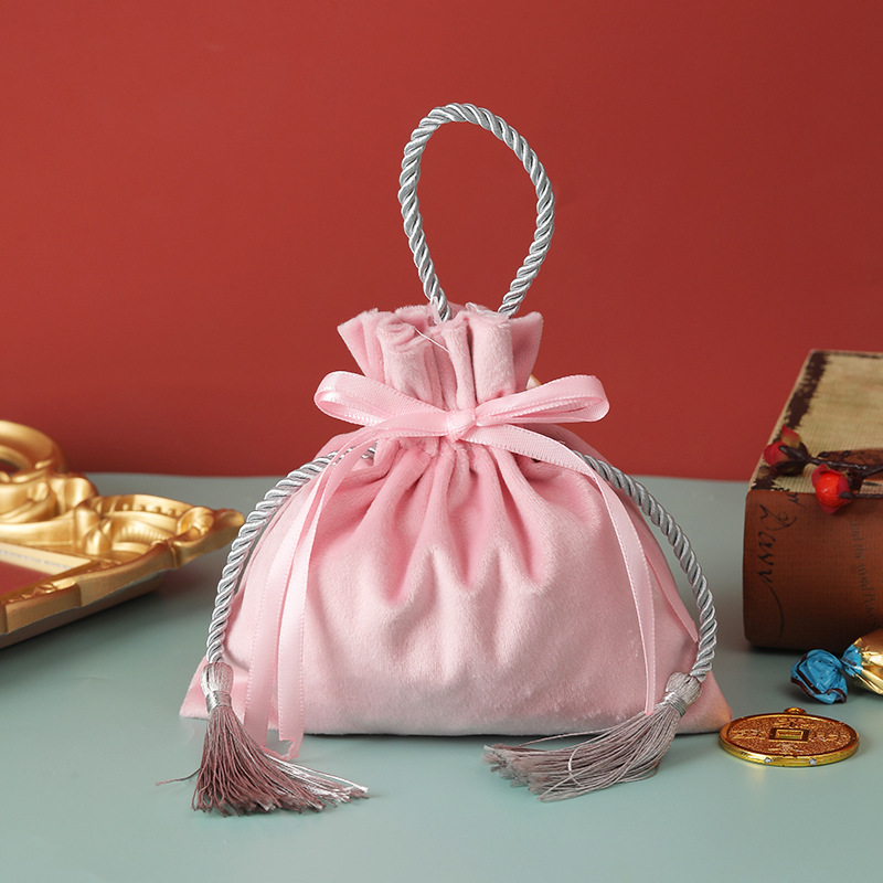 Picture of New Wedding Candy Bag Wedding Candy Bag Advanced Sense Baby Gift Box Engagement Accompanying Gift Free Folding Candy Box