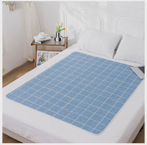Picture of Diaphragm Pad Elderly Care Pad Leak-proof Washable Four-layer Integrated Large Hospital Patient Aunt Pad Student Dormitory Pad