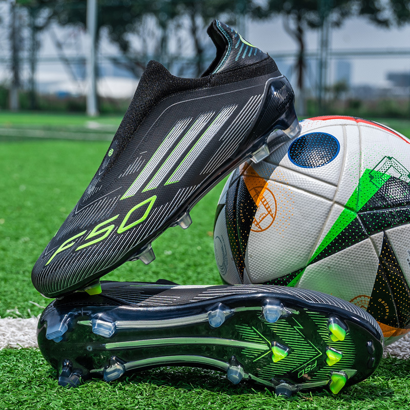 Picture of 2025 New Football Shoes for Men and Women, Long Broken Nails, Wear-Resistant Training, Teenagers and Students, Export Soccer Shoes