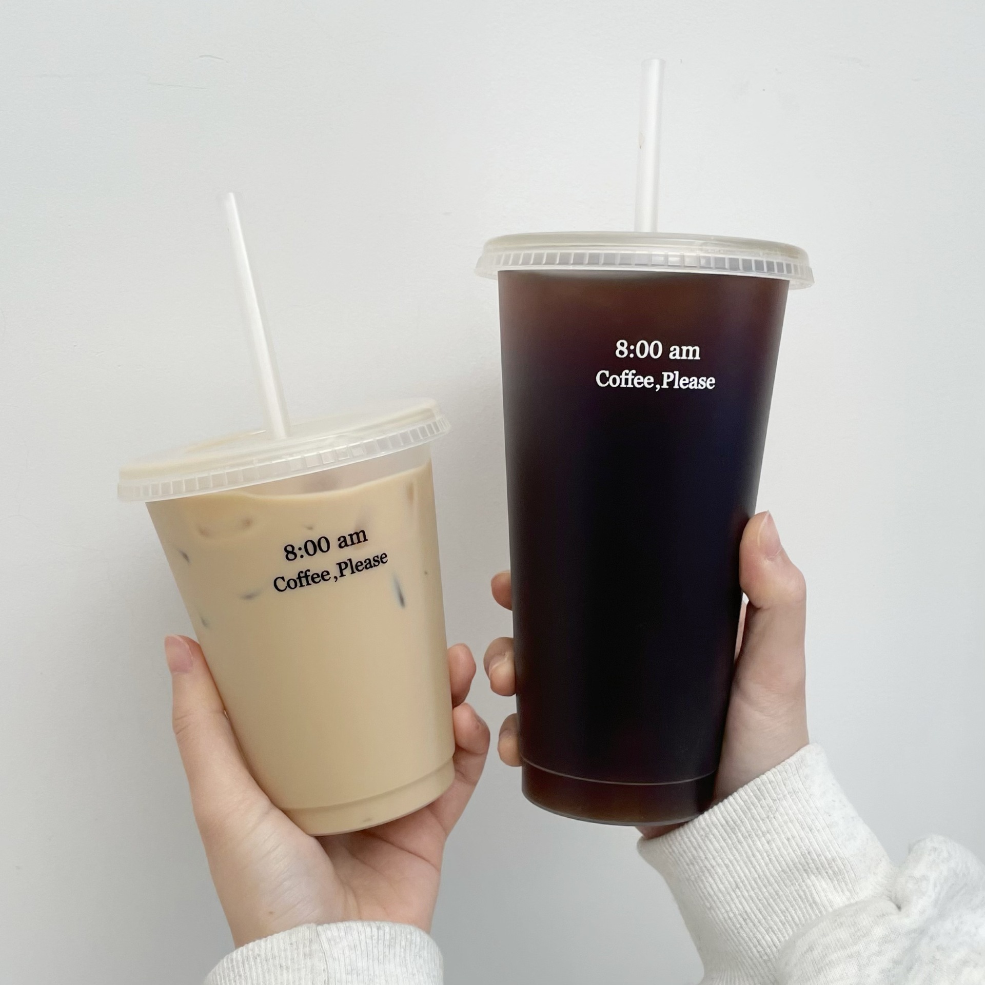 2025 New Summer Coffee Cup Plastic Suction Cup Large Capacity Handy Cup Recyclable Plastic Cup Water Cup