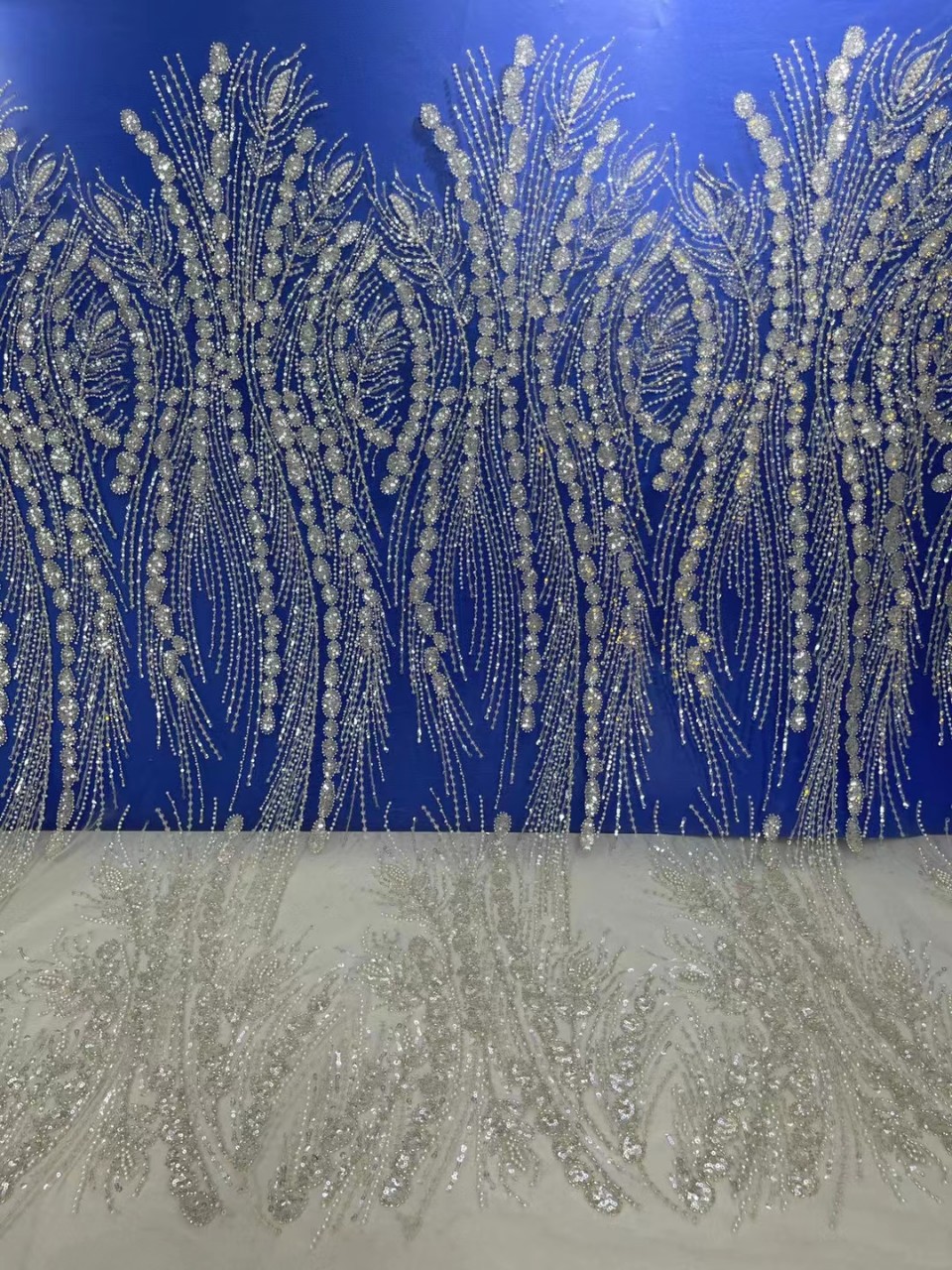 Europe and the United States heavy industry wedding dress dress bead tube embroidered high-set dress fashion spot wedding dress fabric