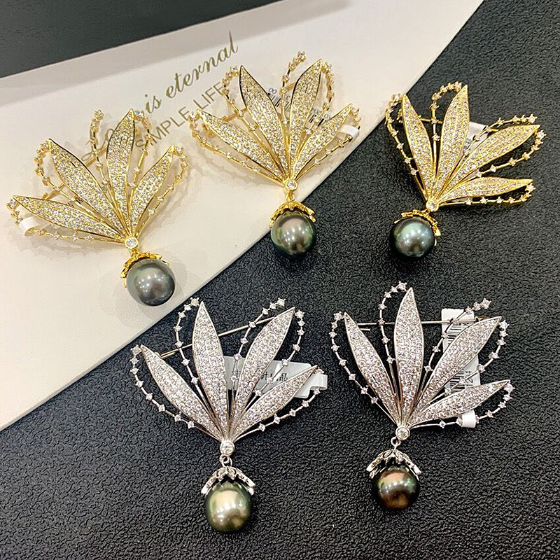 European and American Fashion Creative Personality Flower Brooch Women's Dinner Ball Celebrity Lady's Suit Dress Decorative Chest Buckle