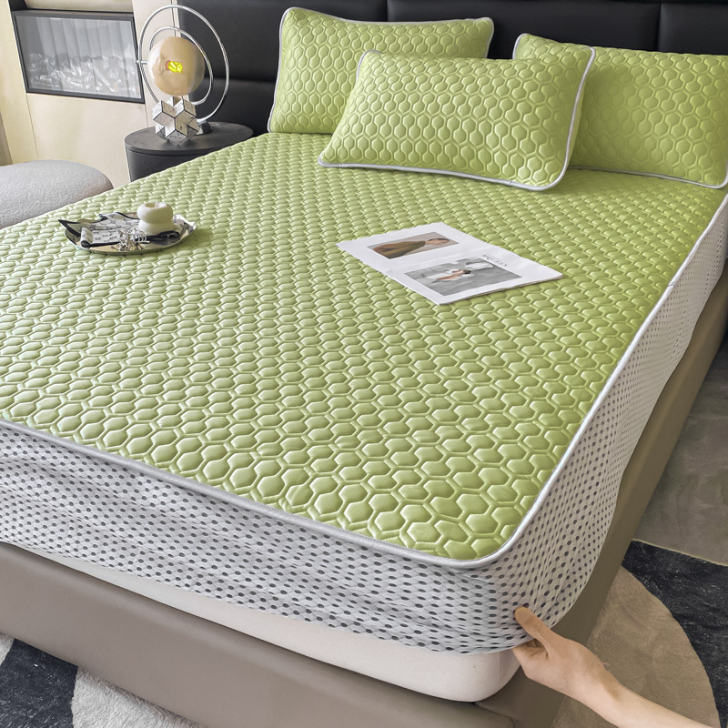 Picture of Class a Natural Latex Mat Set Air-Conditioned Mat Three-Piece Set Fitted Sheet Student Dormitory Summer Quilt Washable