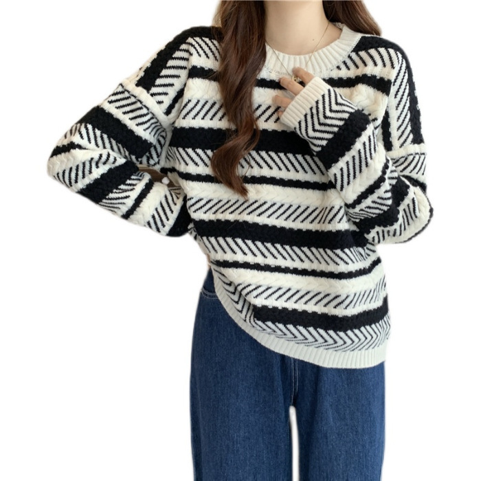 Picture of Autumn and Winter New Niche Retro Japanese Style Lazy Loose Base Top Women's Thickened Red Striped Sweater Women's Clothing