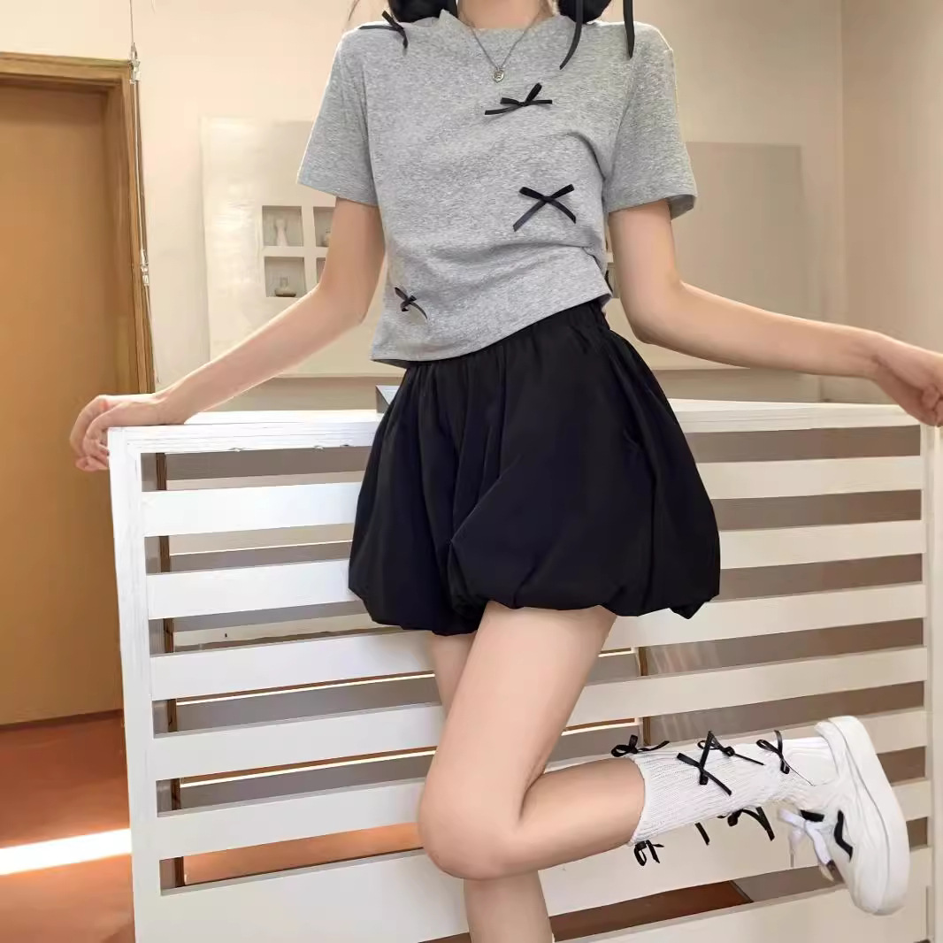 Picture of High-Waisted Lantern Pants for Women, Summer Thin Skirt Pants, 2024 New Style Culottes, Five-Point Floral Shorts, Elegant and Graceful
