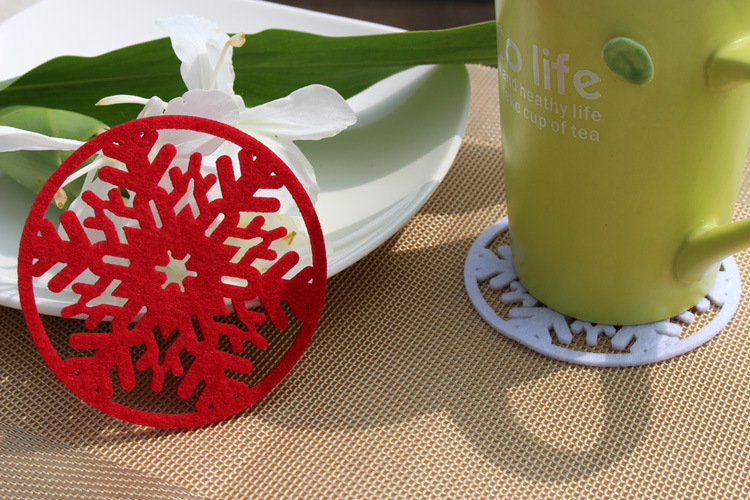 Picture of In Stock [Chuangdaka] Christmas Snowflake Cup Mat Insulation Mat Christmas Decorations Christmas Supplies 77 Fabric