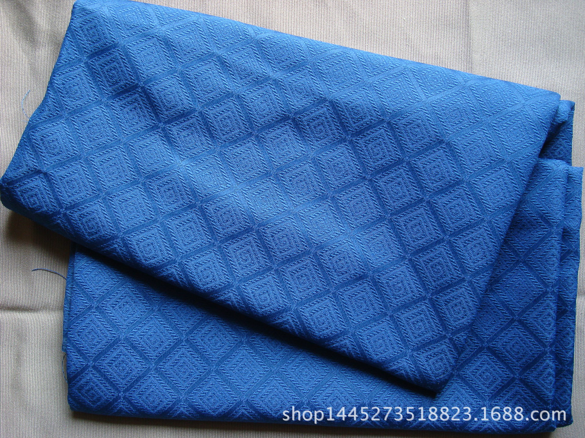 Yarn-dyed plaid sand release polyester Plaid car fabric train seat fabric
