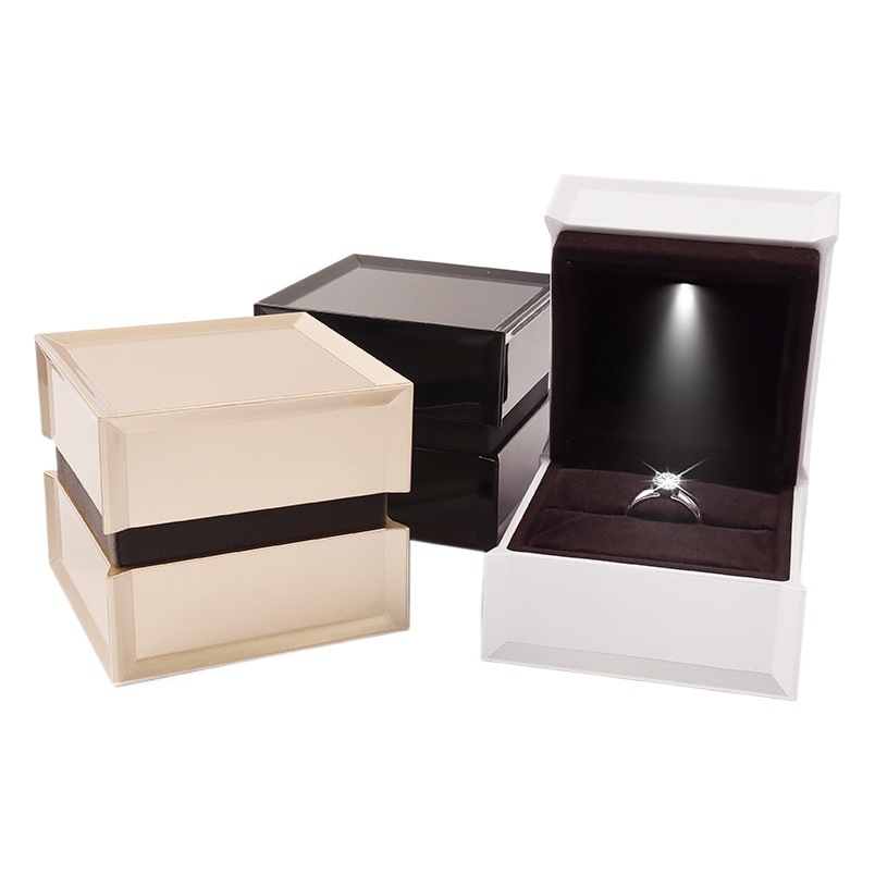 Piano Paint LED Light Jewelry Box Advanced Sense Luminous Ring Box Pendant Necklace Packaging Box Jewelry Jewelry Box