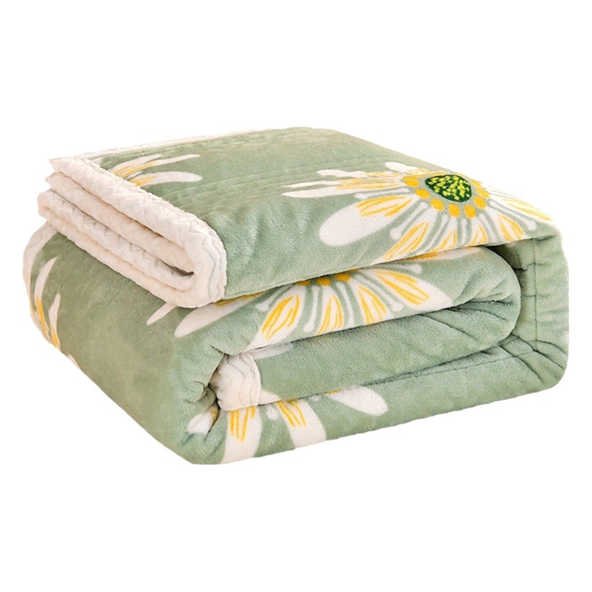 [Postage] New Lamb Fleece Three-layer Blanket Thickened Warm Feather Velvet Blanket Live Supply