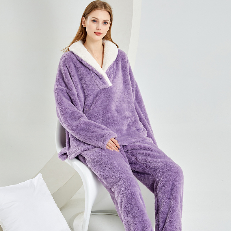 Picture of Cross-border Winter Pajamas Women's Coral Fleece Pajamas Thickened plus size Home Clothes Women's Lapel Loose Women's Pajamas suit