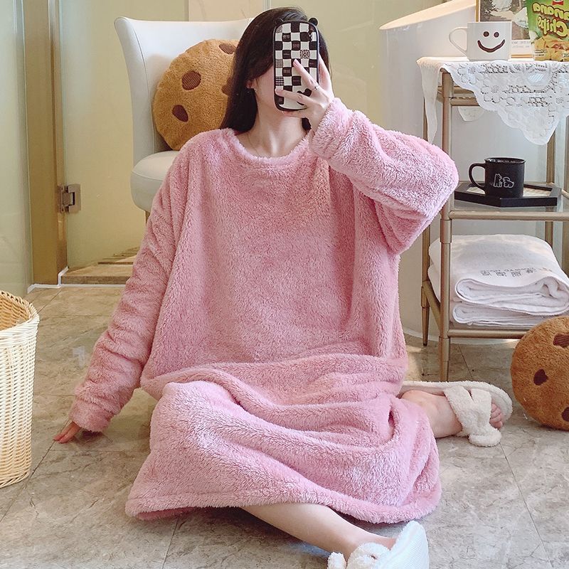 Autumn and winter flannel long-sleeved nightdress women's sweet plush dress solid color thickened and warm can be worn outside for loungewear