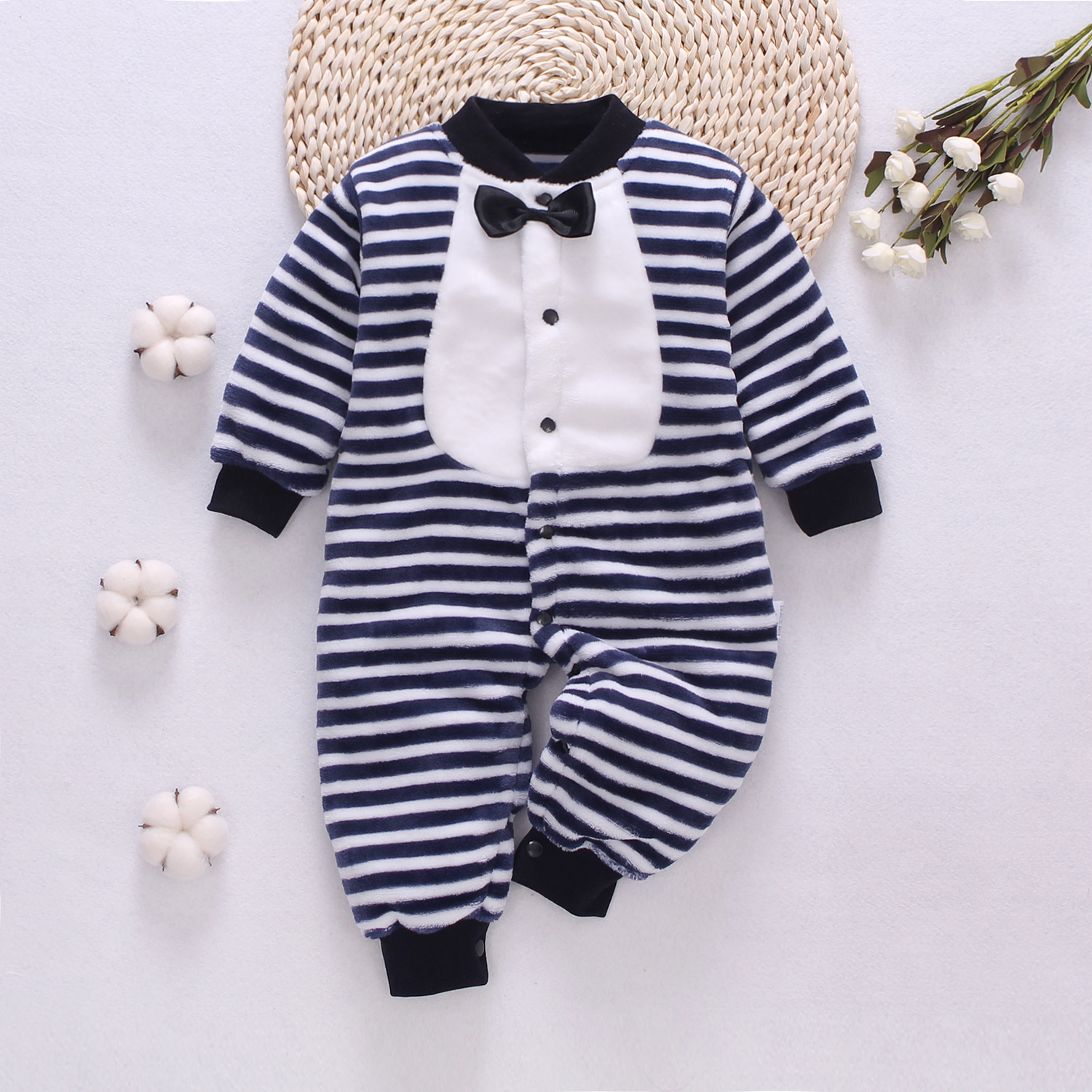 Picture of Baby Clothes Clothing Spring Autumn and Winter Short-sleeved Thickened Hassel Men's and Women's Baby Flannel Warm Jumpsuit Pajamas