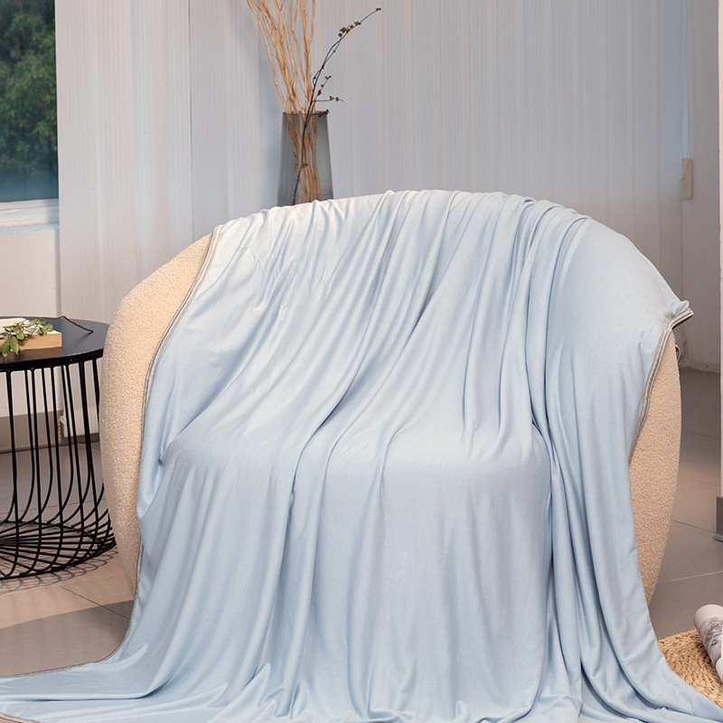 Picture of Bamboo Fiber Cooling Blanket Summer Air Conditioning Blanket Breathable Skin-Friendly in Stock