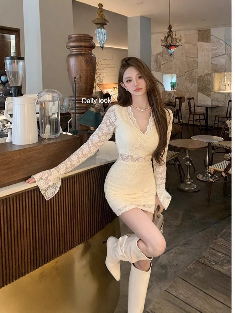 New French Style Spice Girls Socialite Sexy Long Sleeve Hollow Lace dress Base Slim-fit Elegant Autumn and Winter Skirt