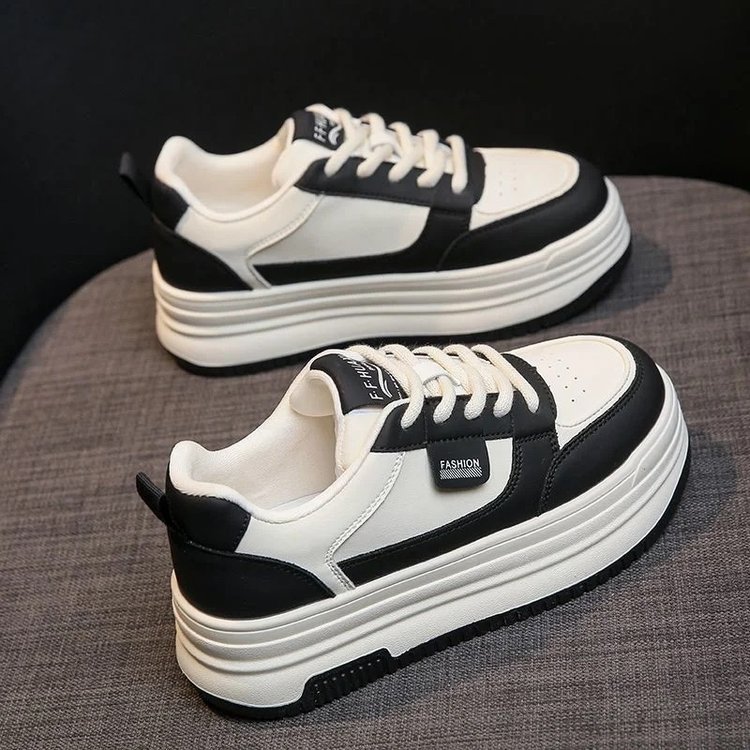 Picture of Explosions thick-soled small white shoes women's 2025 spring new all-match thick-soled heightened board shoes casual shoes muffin sneaker