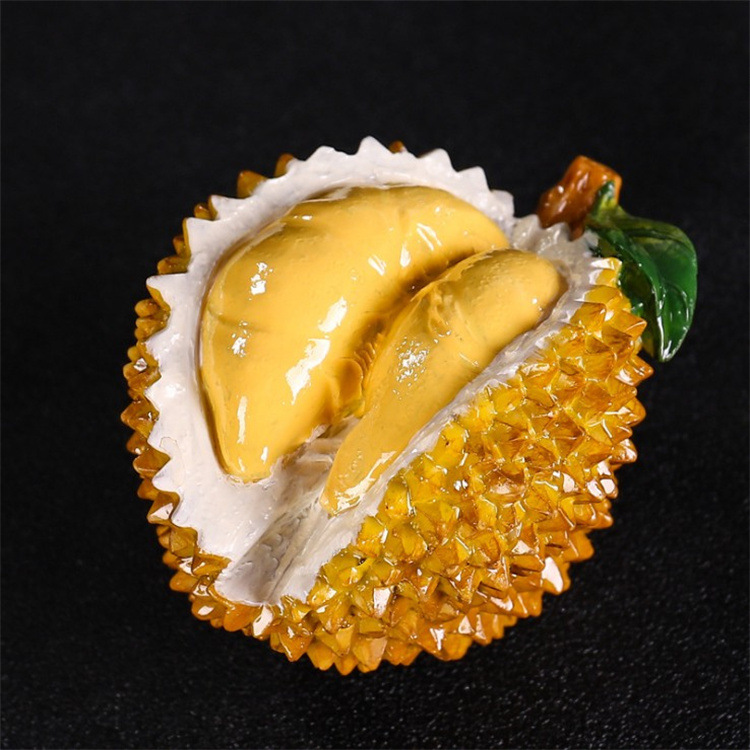 Picture of Crazy with the same money golden toad tea pet color can raise toad personality fruit litchi products tea table tea pet ornaments