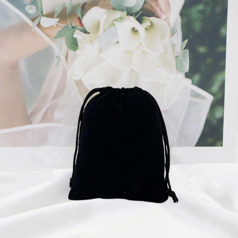 Picture of Velvet Bag Wholesale Drawstring Jewelry Bag Velvet Drawstring Jewelry Storage Bag Cloth Bag Gift Bag Simple Storage Bag