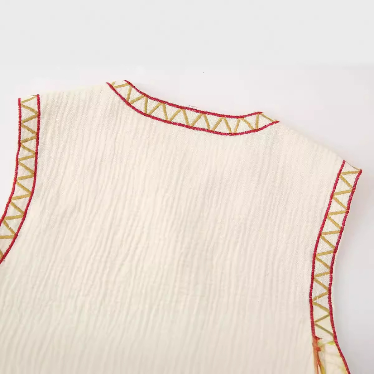 Picture of European and American style cross-border independent station supply 2024 spring new casual embroidery vest cardigan