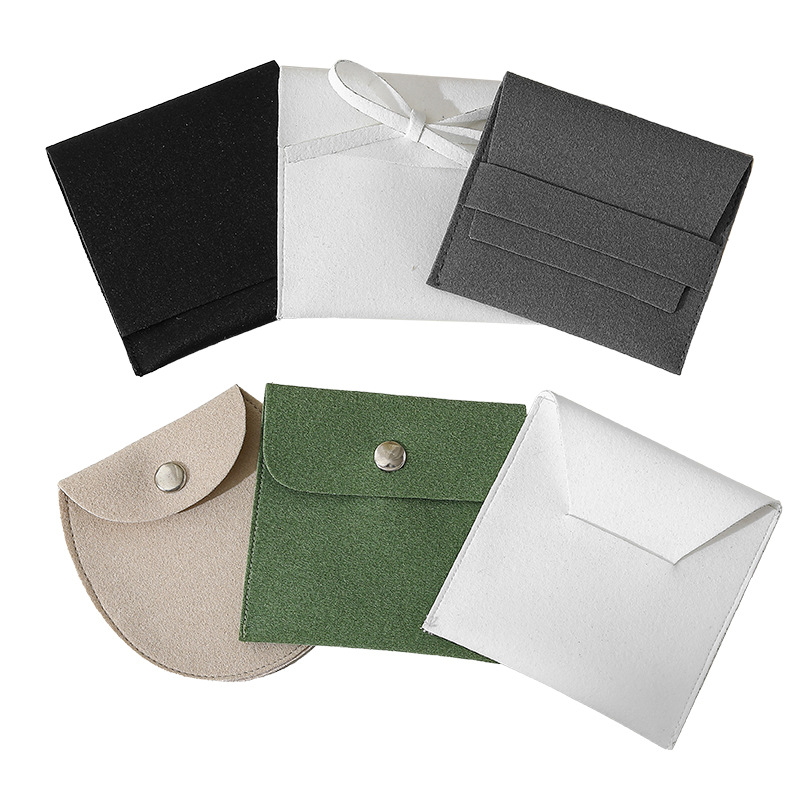 Picture of Multicolor Flannel Bag Jewelry Bag Snaps Thickened Bag Ring Necklace Anti-oxidation Jewelry Storage Bag Wholesale