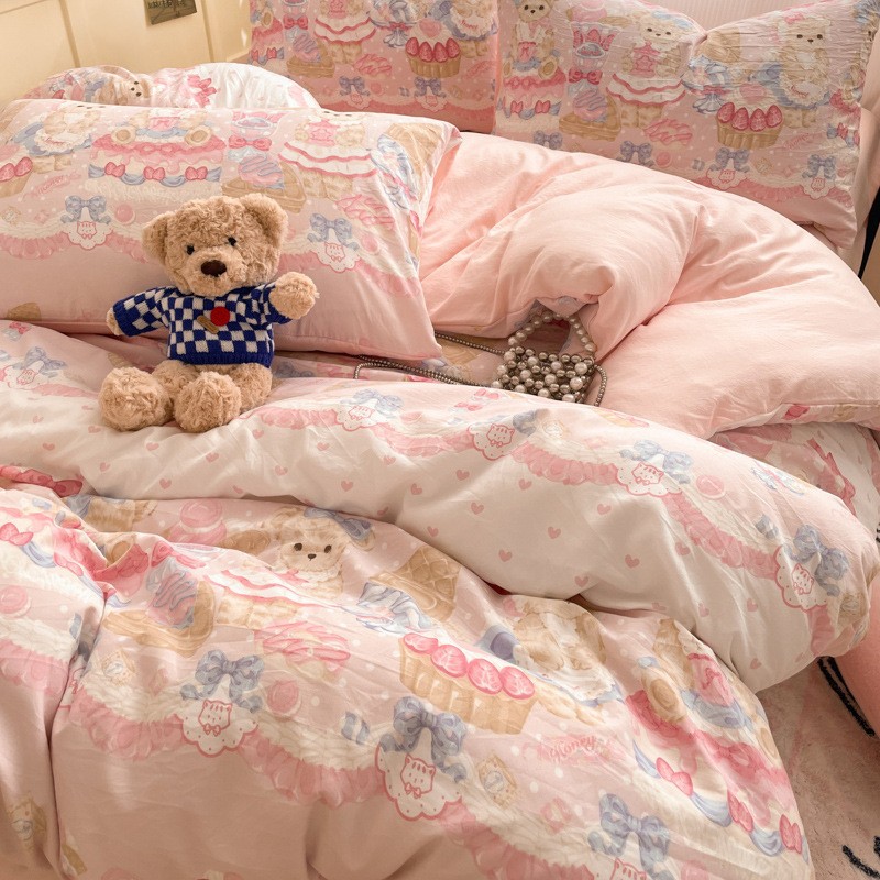 Class A cartoon small fresh wash cotton four-piece set super soft skin-friendly bed sheet quilt cover three-piece set for student dormitory