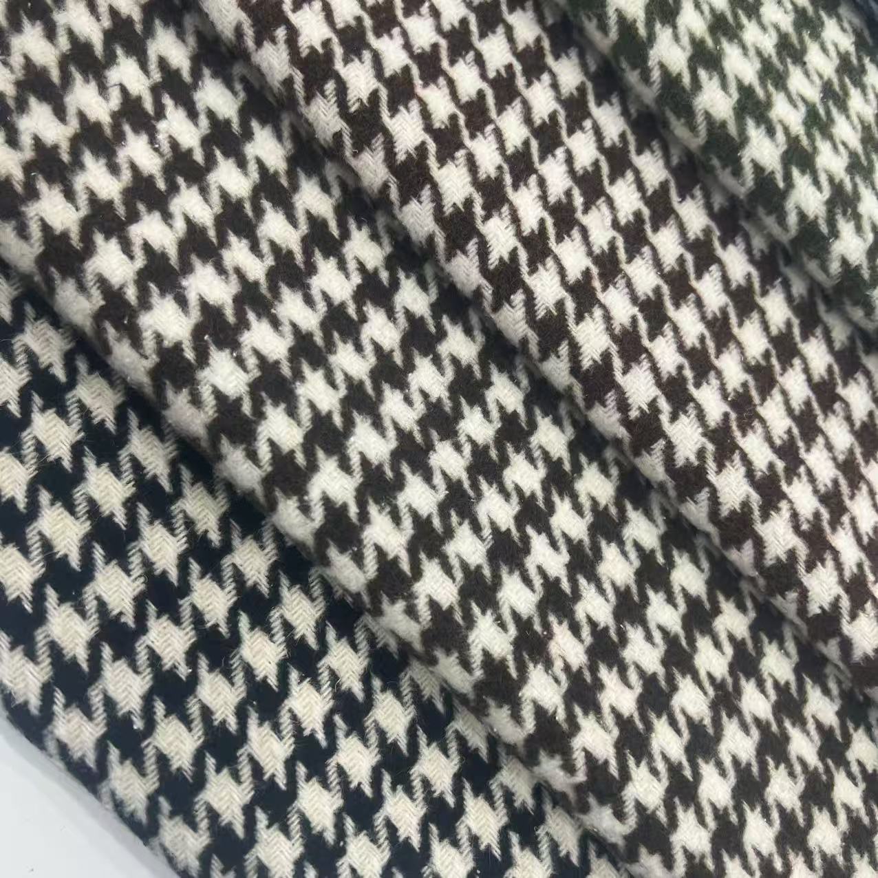 Picture of Shaoxing factory in stock wool-containing autumn and winter houndstooth overalls and tweed fashion shoes and hats bags crazy bird woolen tweed fabric
