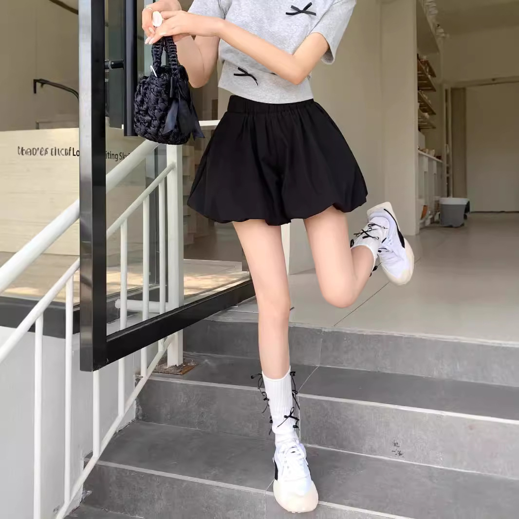 Flower Bud Shorts for Women, Small Black High-Waisted Wide-Leg Casual Pants, Loose Slimming White Pants, Comfortable