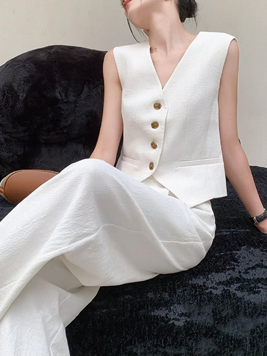 White Two-piece Suit Women's Summer 2024 New Sleeveless Vest Top High Waist Wide Leg Casual Pants