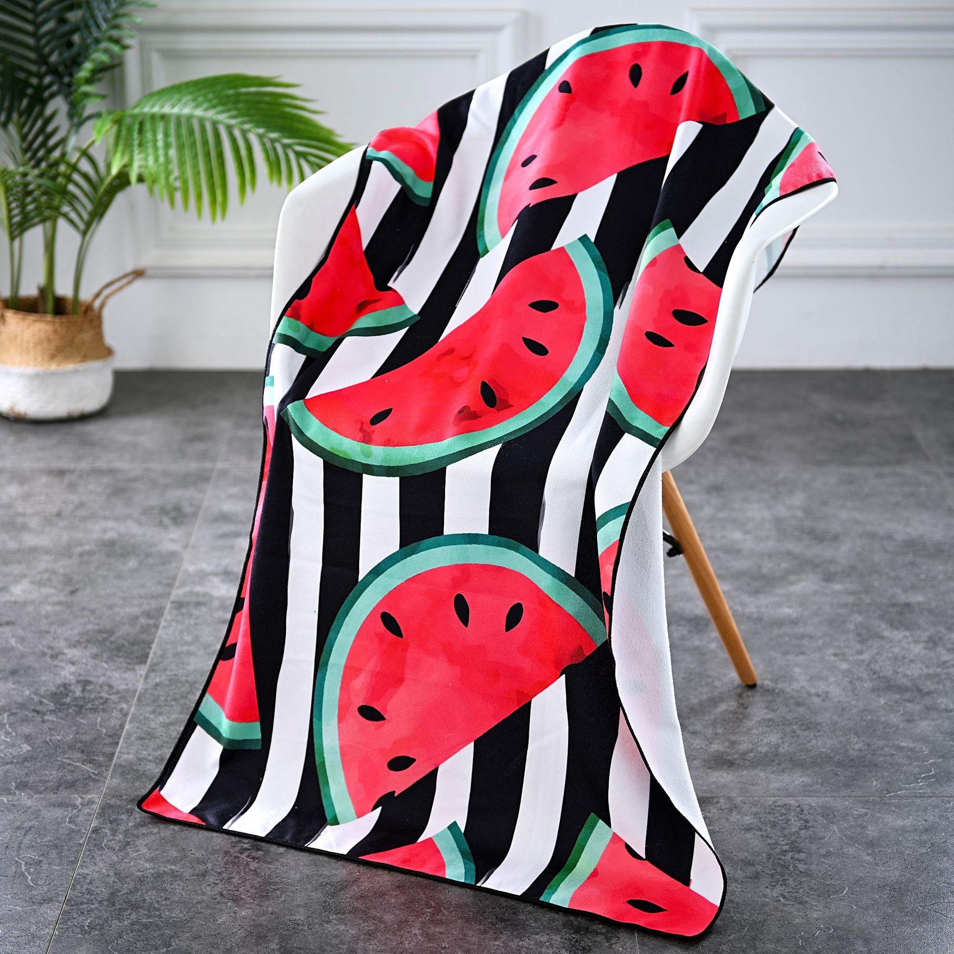 Picture of Spot wholesale microfiber beach towel foreign trade digital heat transfer easy absorbent swimming shawl printing bath towel