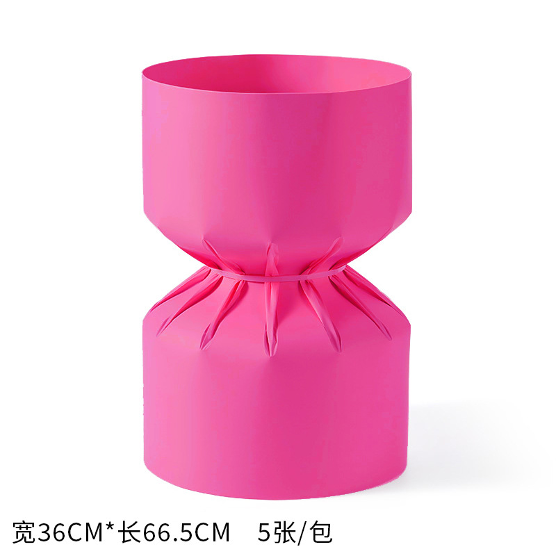 Picture of Valentine's Day Small Fragrant Style Flower bouquet Stereotypes Round bouquet Lined with cardboard Quick Flower Artifact Flower Packaging Material