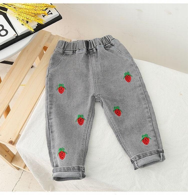 Picture of Girls' Pants Korean Jeans Women's Micro Denim Pants Fashion Split Stretch Girls' Spring and Autumn Jeans