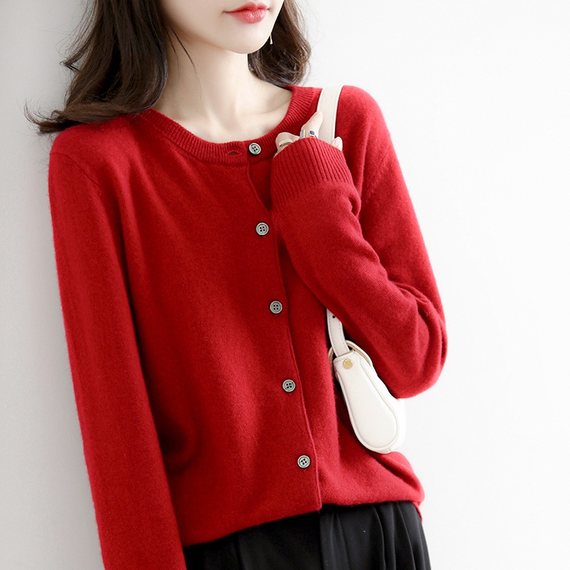 Picture of 2023 autumn and winter new women's round neck cardigan bottoming shirt Korean style long sleeve fashion soft knitted small coat