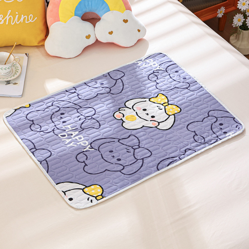 Picture of Comfortable Breathable Korean-style Cartoon Diaphragm Pad for Student Dormitory Anti-side Leakage Auntie Mat for Bedridden Elderly Non-slip Bed Mat