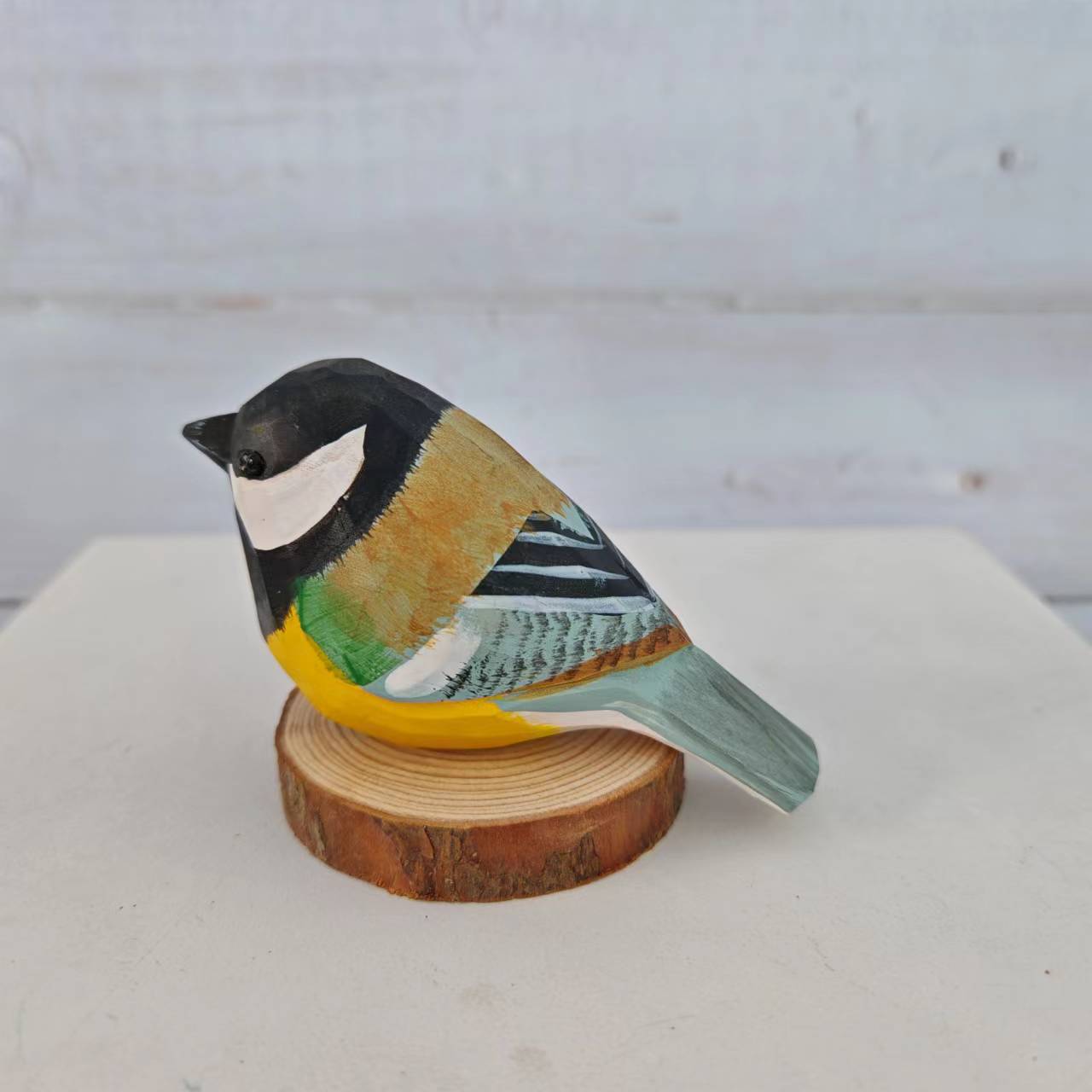 Picture of Bird Wood Carved Ornaments Cute Children's Toys Birthday Gift Hand Carved Colored Healing Desktop Ornaments Animals
