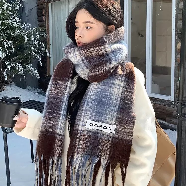 Picture of Maillard new striped scarf women's autumn and winter thickened warm neck snood student versatile solid color scarf manufacturer cross-border