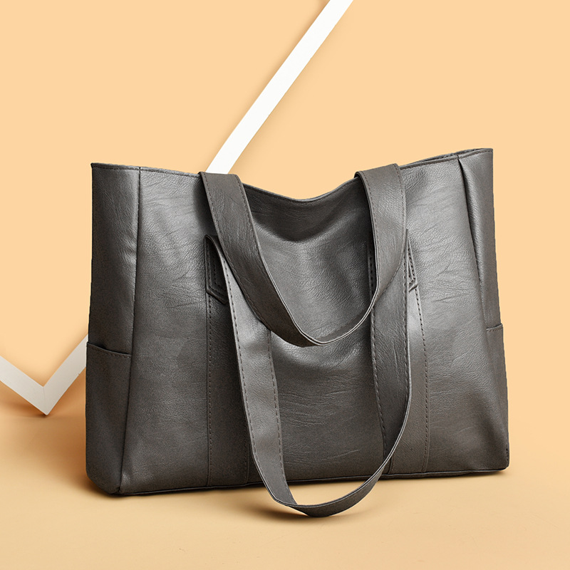 Picture of Large-Capacity Tote Bag for Women 2025 New Trendy High-End Fashionable Versatile Commuter Satchel Shoulder Bag