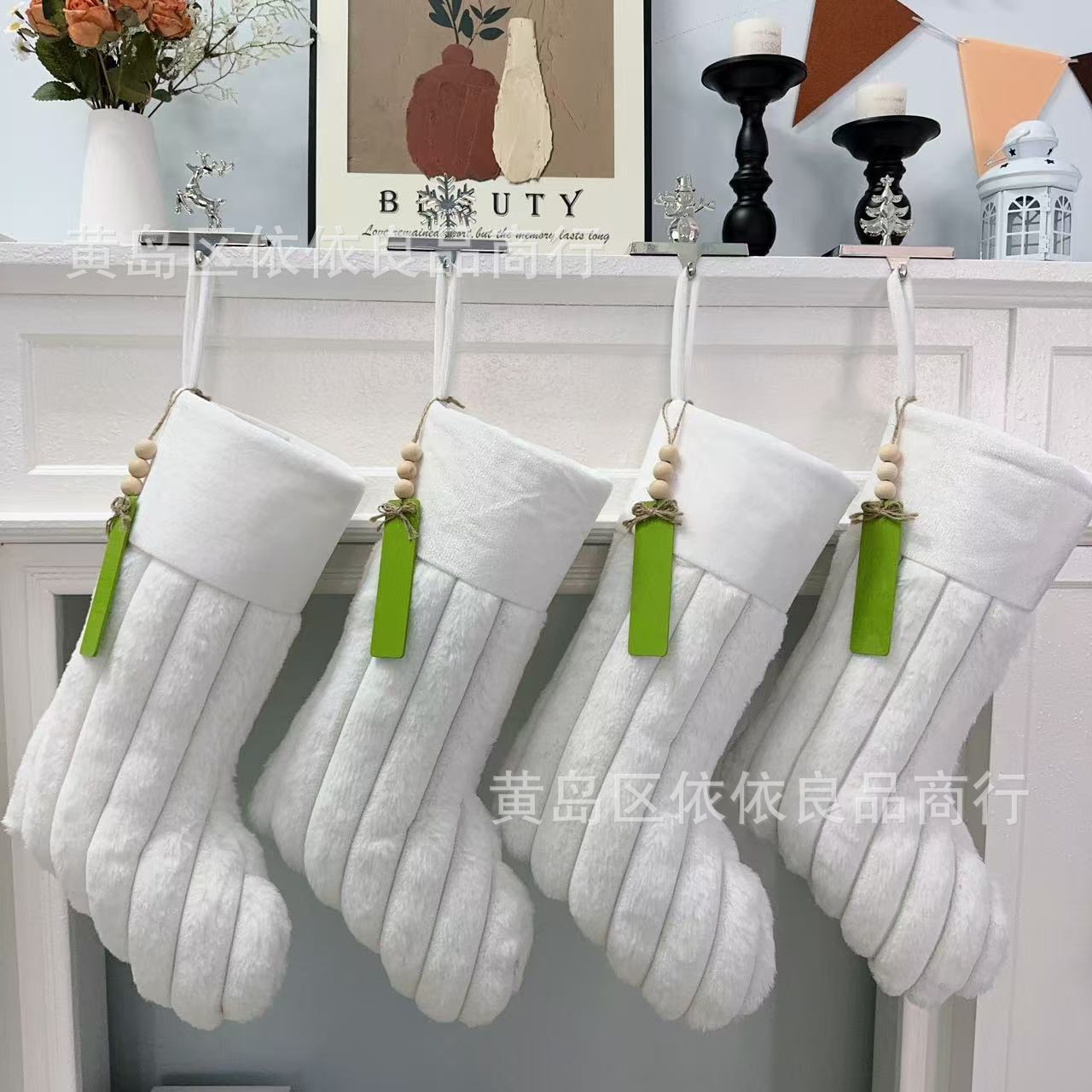 25-Year-Old New Cross-Border Large Stripesd Plush Christmas Socks Christmas Gift Bag Christmas Scene Decorations