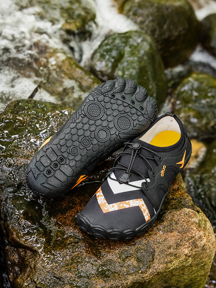 Picture of New Cross-Border Amazon River Tracing Shoes, Diving Shoes, Beach Swimming Shoes, Hiking Running Shoes, Outdoor Leisure Wading Shoes