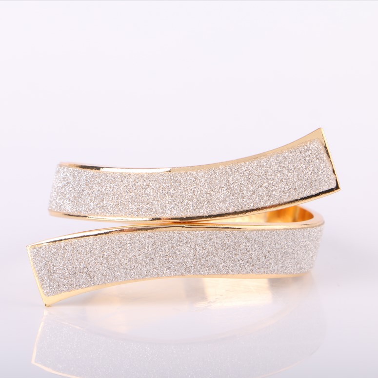 Picture of Light Luxury Curtain Metal Tiebacks Spring Curtain Clips No Installation Required No Drilling Hooks Storage Buckle Wholesale Light Luxury Style