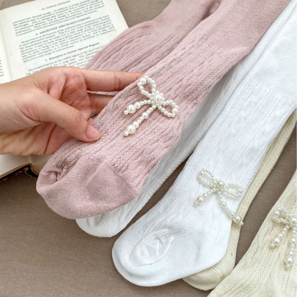 Picture of 2025 Spring and Autumn Baby Girl Pantyhose Easiest for Match Pearl Bow Foot Socks Girls Solid Color Leggings