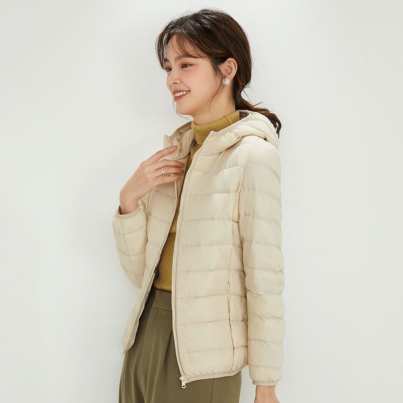 Picture of 90 down down Jacket Women's Hooded Lightweight Short Large Size Lightweight Western Style White Duck down Jacket Pinghu down Jacket Wholesale