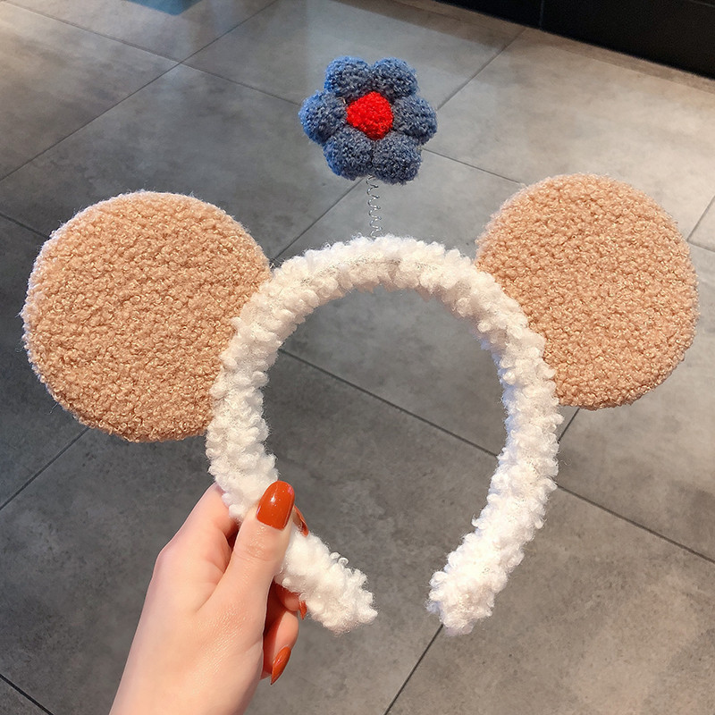 Picture of Special Headband for Face Washing for Women 2025 New Autumn and Winter Cute Bear Headband Hairband Hairpin Hair Accessory Plush Headwear